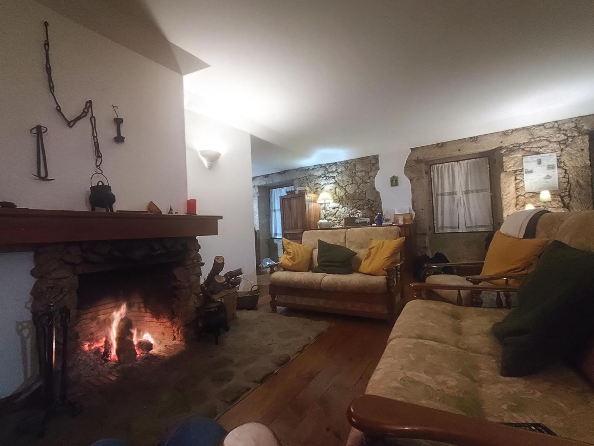 Casa Na Aldeia - Entre Fundao E Covilha Villa Pero Viseu Ngoại thất bức ảnh